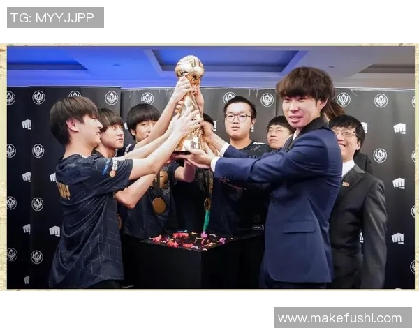 RNG个人能力引发热议电竞圈对选手表现的不同看法与讨论